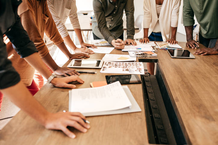 What are Hiring Metrics Reports?